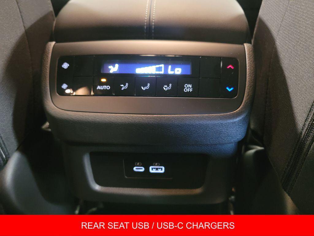 new 2025 Nissan Pathfinder car, priced at $38,259