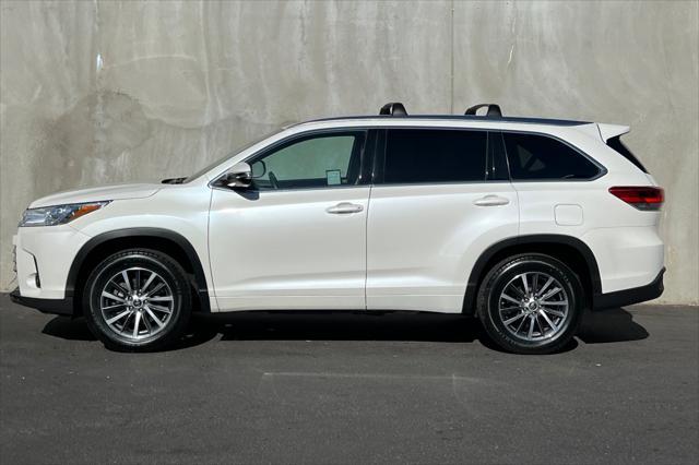 used 2017 Toyota Highlander car, priced at $29,562