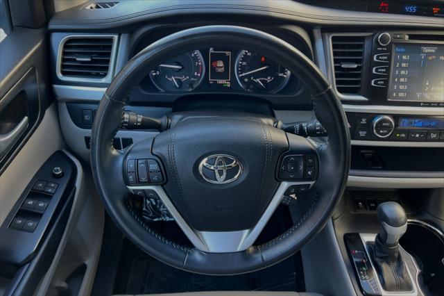 used 2017 Toyota Highlander car, priced at $29,562