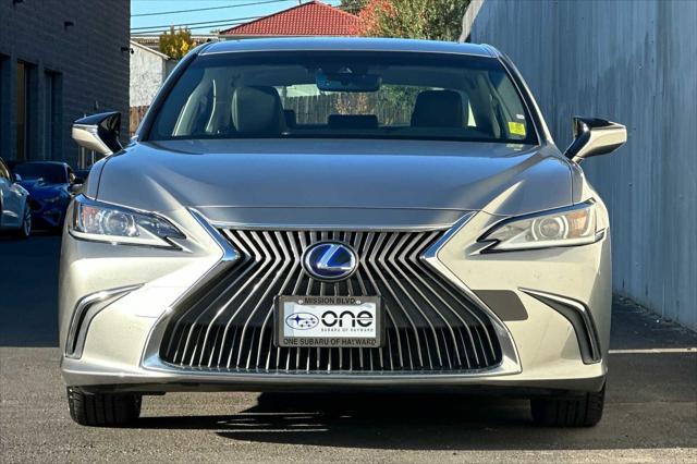 used 2019 Lexus ES 300h car, priced at $33,521