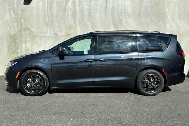 used 2021 Chrysler Pacifica Hybrid car, priced at $26,934