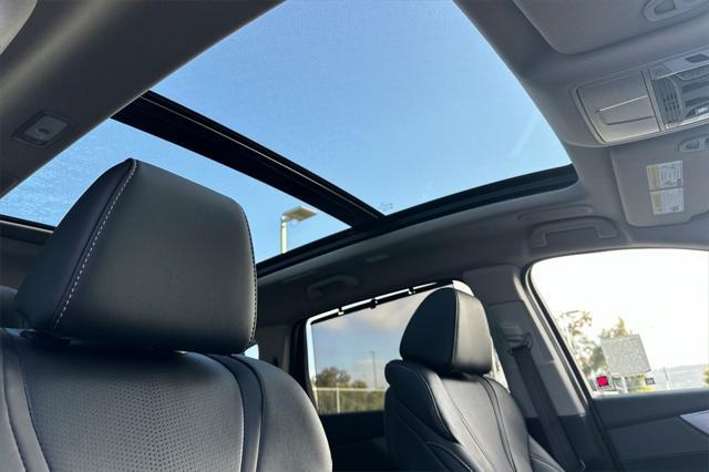 used 2025 Acura MDX car, priced at $52,480