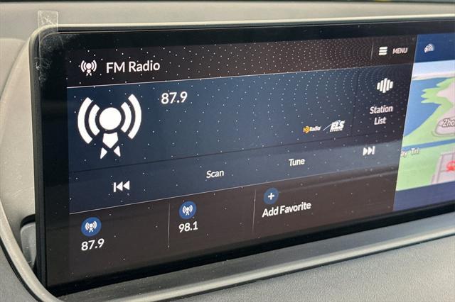 used 2022 Acura MDX car, priced at $42,795