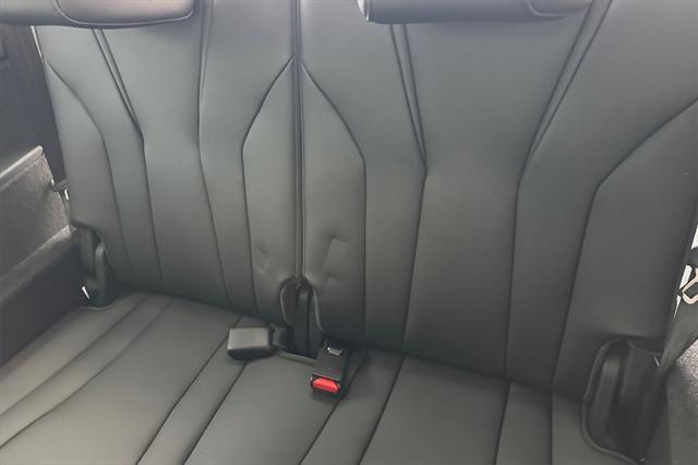new 2025 Acura MDX car, priced at $53,150