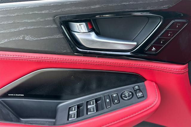 new 2025 Acura MDX car, priced at $77,200