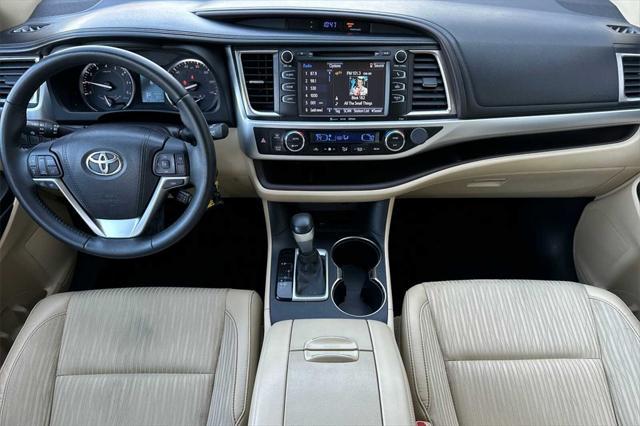 used 2016 Toyota Highlander car, priced at $18,980