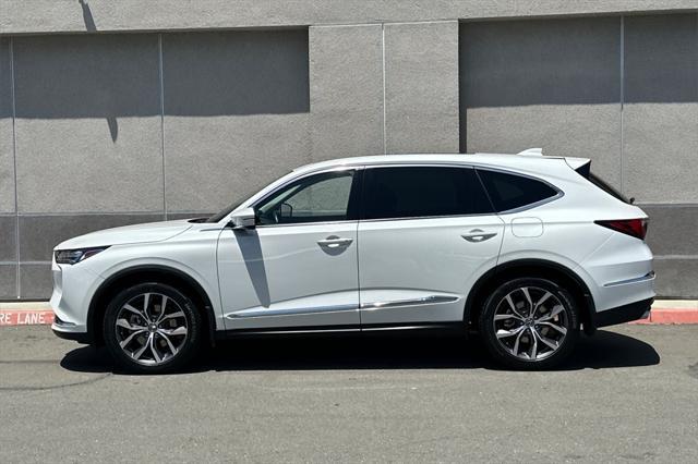used 2022 Acura MDX car, priced at $41,495