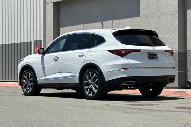 used 2022 Acura MDX car, priced at $41,495