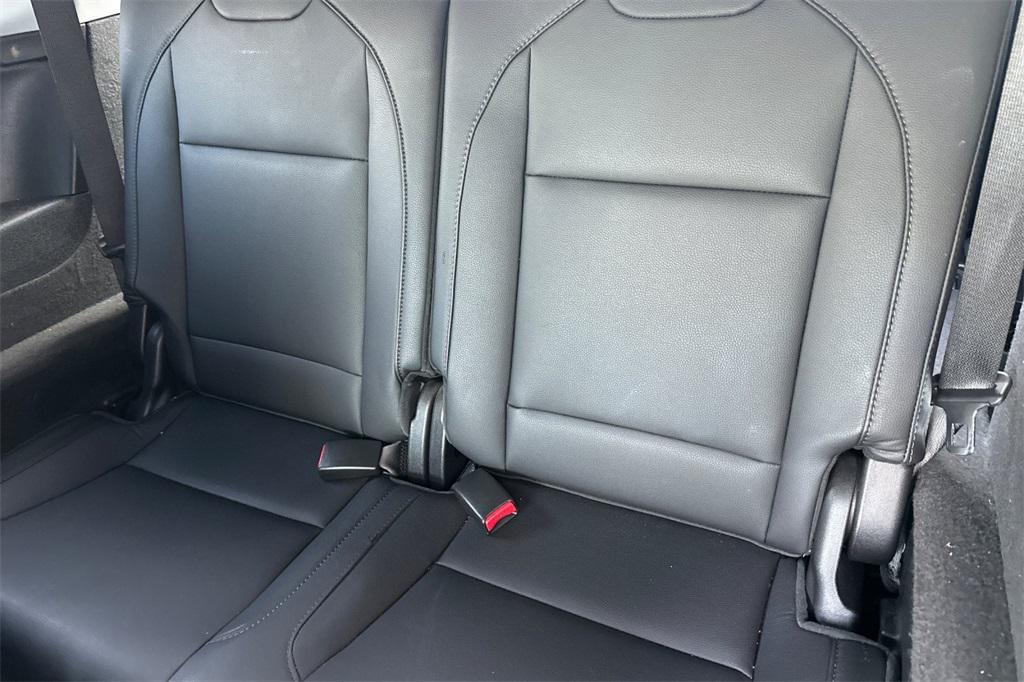 used 2018 Acura MDX car, priced at $19,680