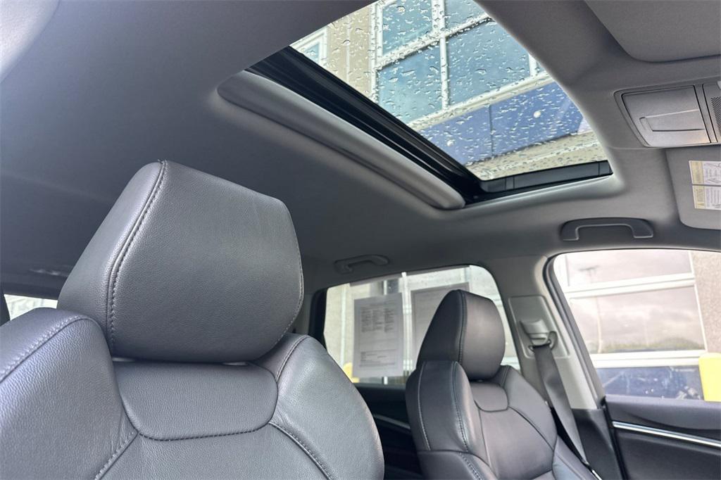 used 2018 Acura MDX car, priced at $19,680