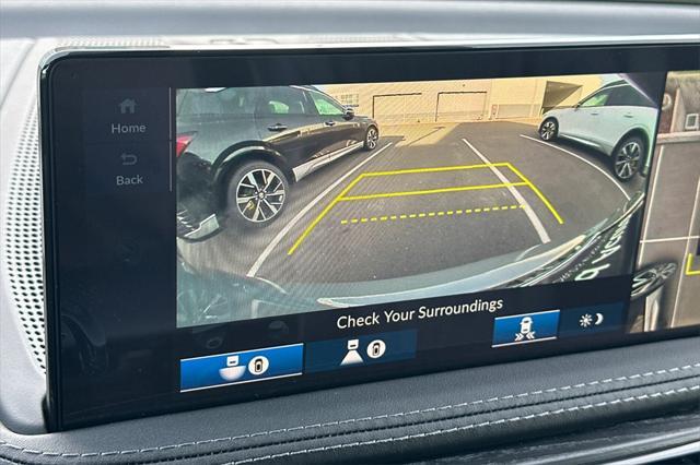 new 2025 Acura MDX car, priced at $77,200