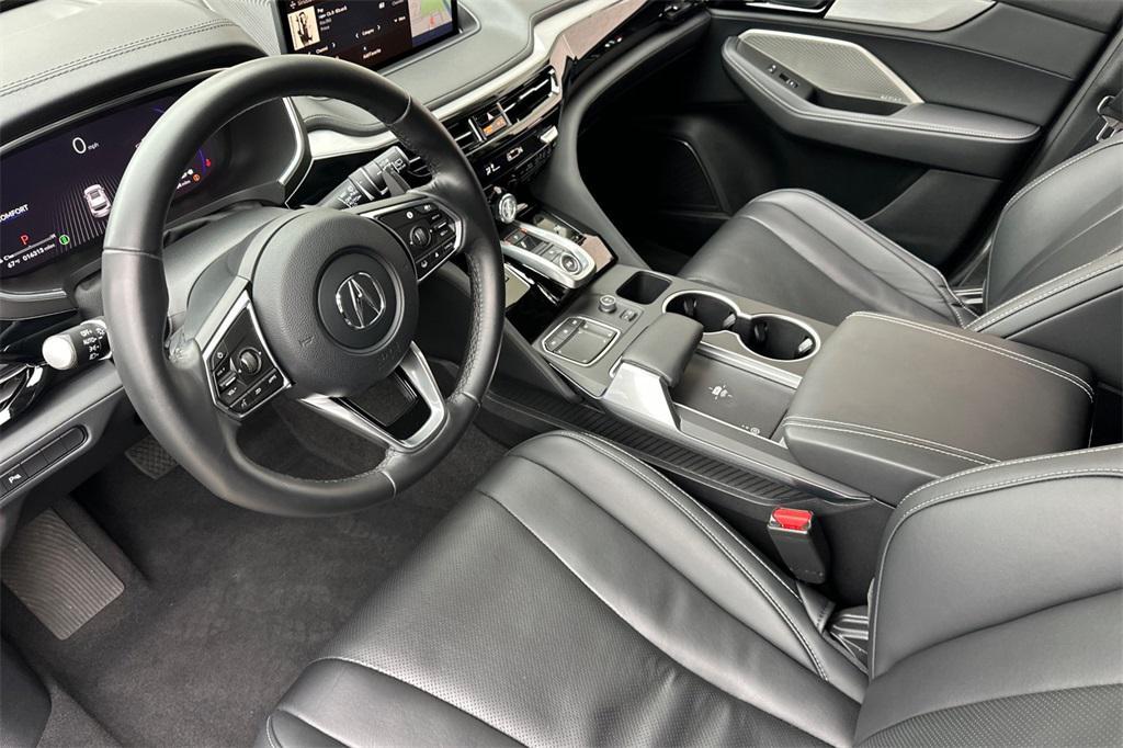 used 2023 Acura MDX car, priced at $44,480