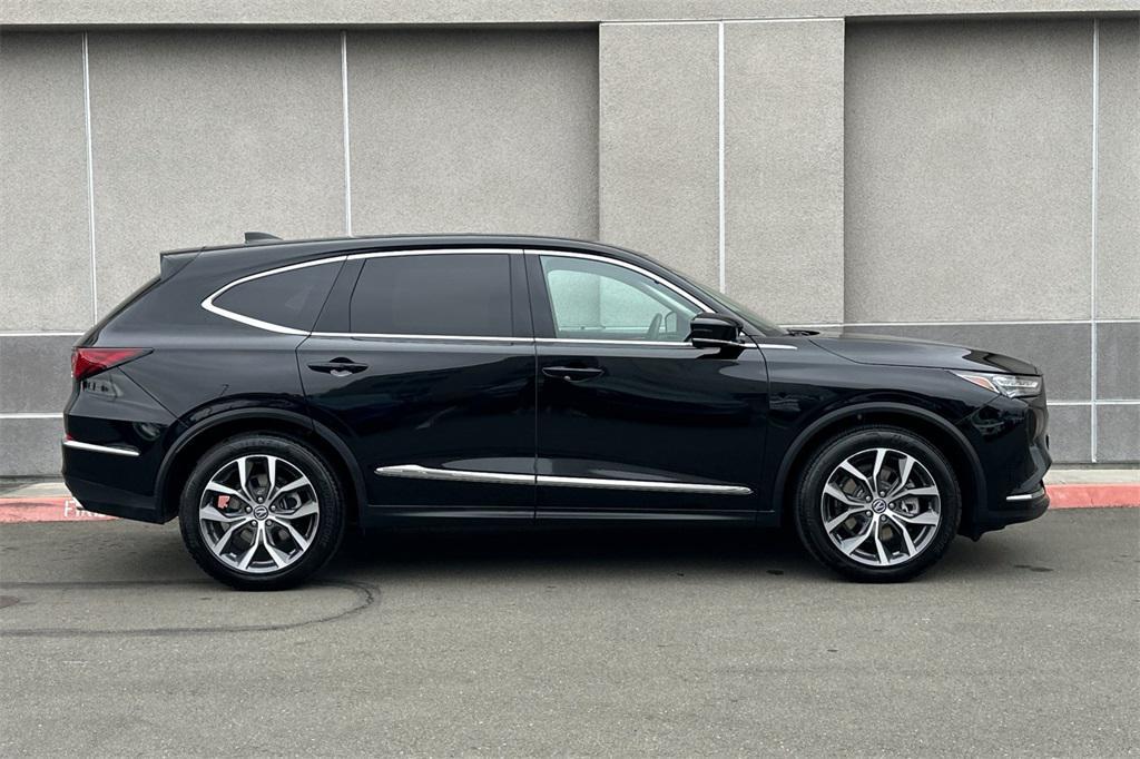 used 2023 Acura MDX car, priced at $44,480