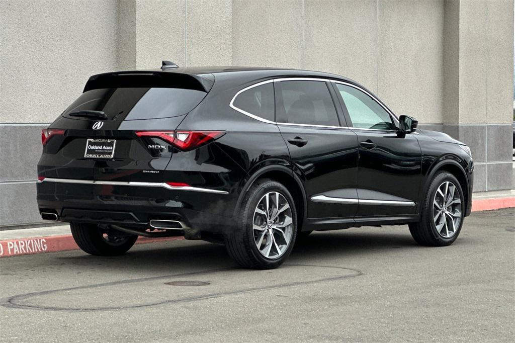 used 2023 Acura MDX car, priced at $44,480