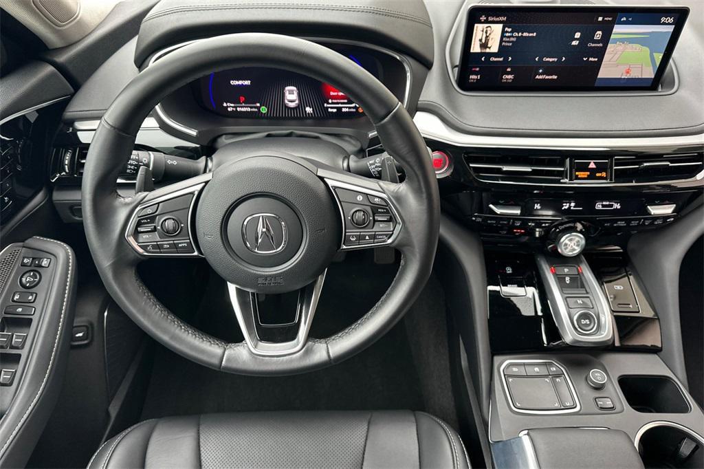 used 2023 Acura MDX car, priced at $44,480