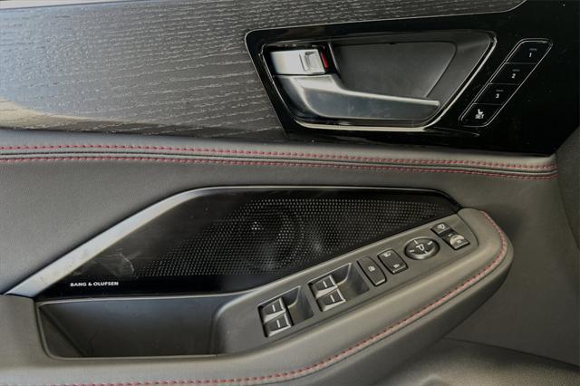 new 2025 Acura MDX car, priced at $77,200