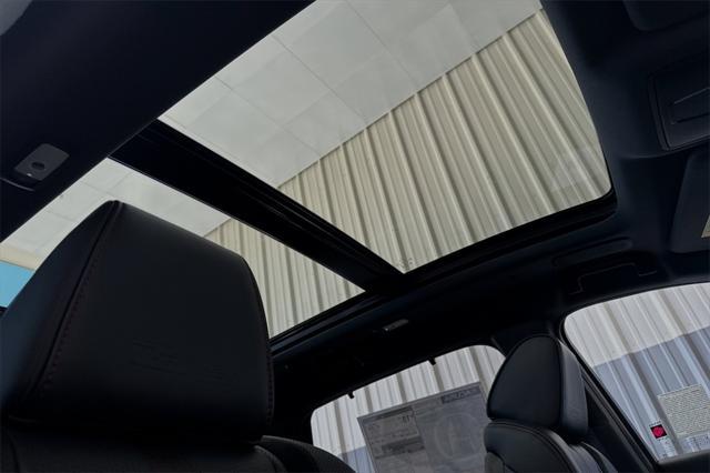 new 2025 Acura MDX car, priced at $77,200