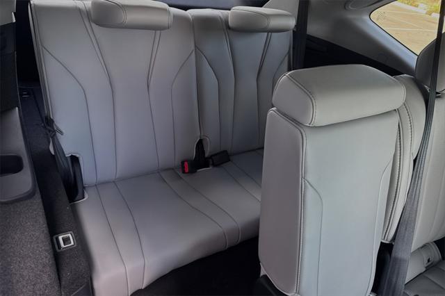 new 2025 Acura MDX car, priced at $60,150
