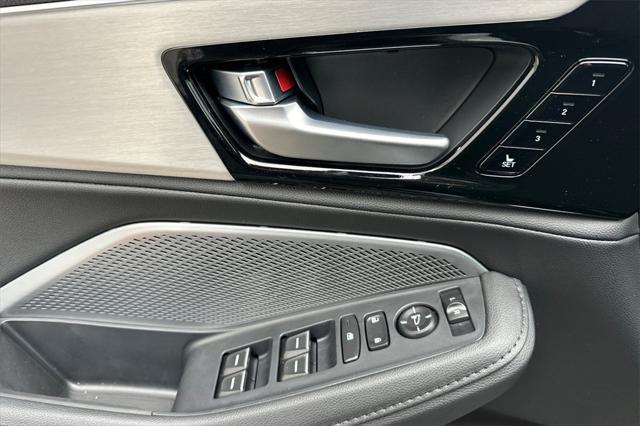 new 2025 Acura MDX car, priced at $53,150
