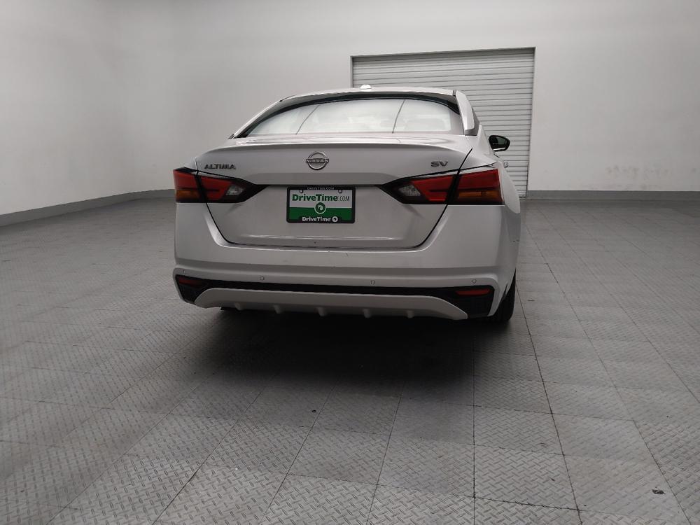 used 2024 Nissan Altima car, priced at $25,995