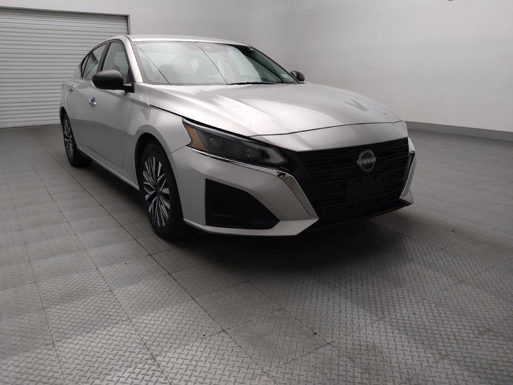used 2024 Nissan Altima car, priced at $25,995