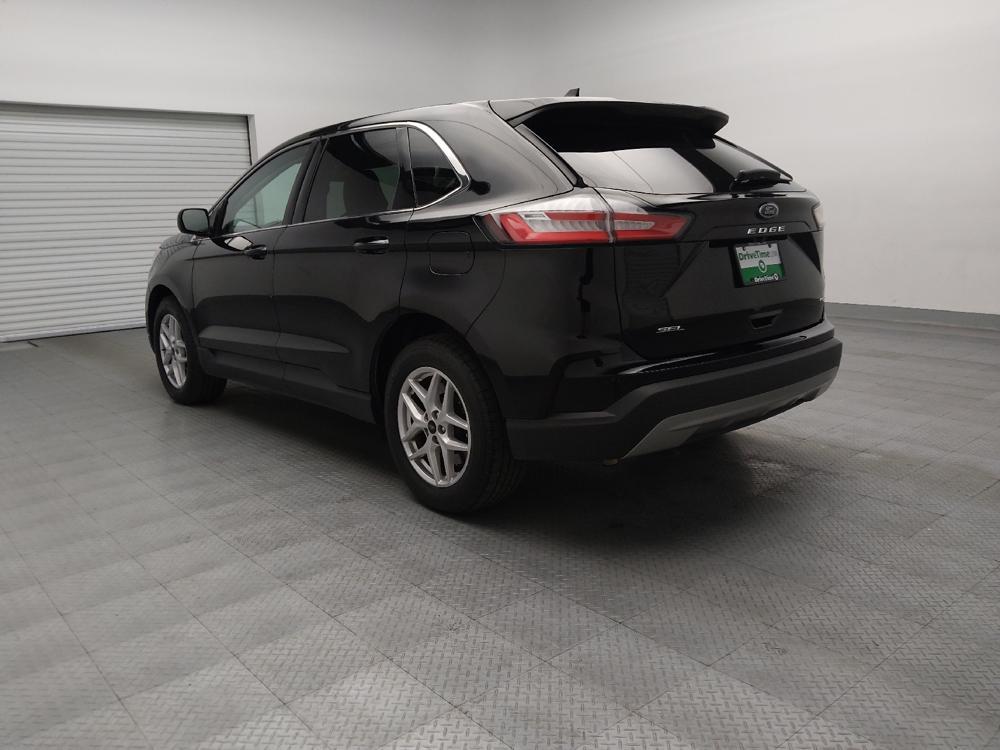 used 2024 Ford Edge car, priced at $28,895