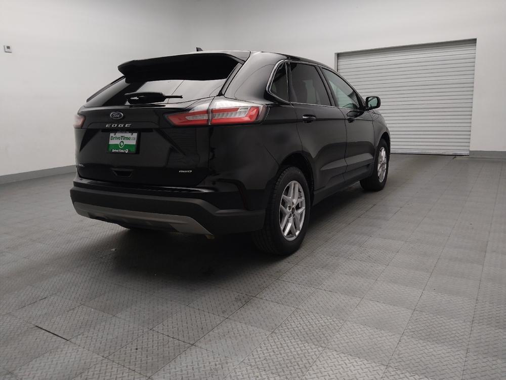 used 2024 Ford Edge car, priced at $28,895