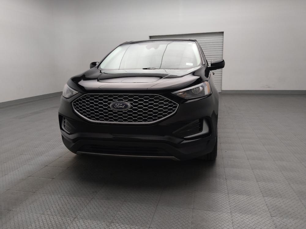 used 2024 Ford Edge car, priced at $28,895