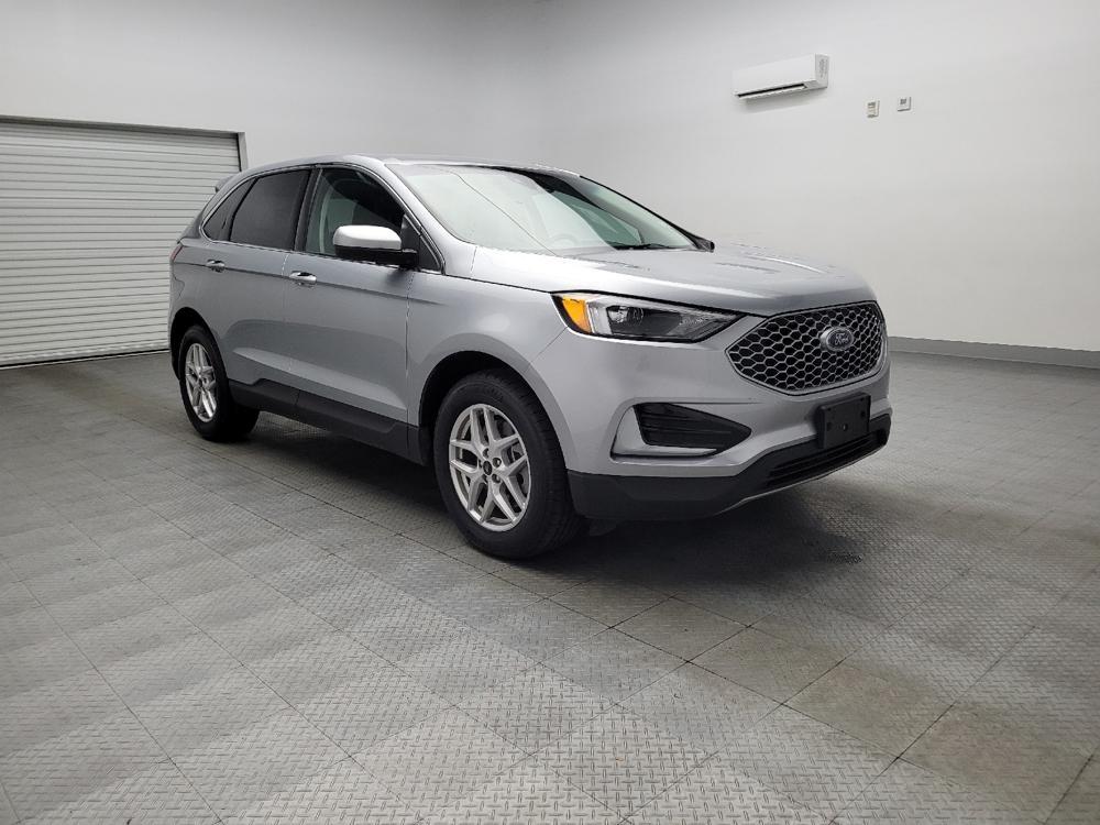 used 2024 Ford Edge car, priced at $29,895