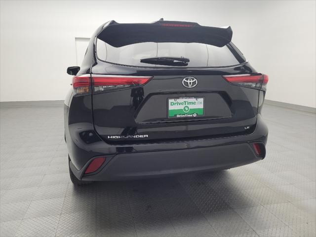 used 2021 Toyota Highlander car, priced at $27,795