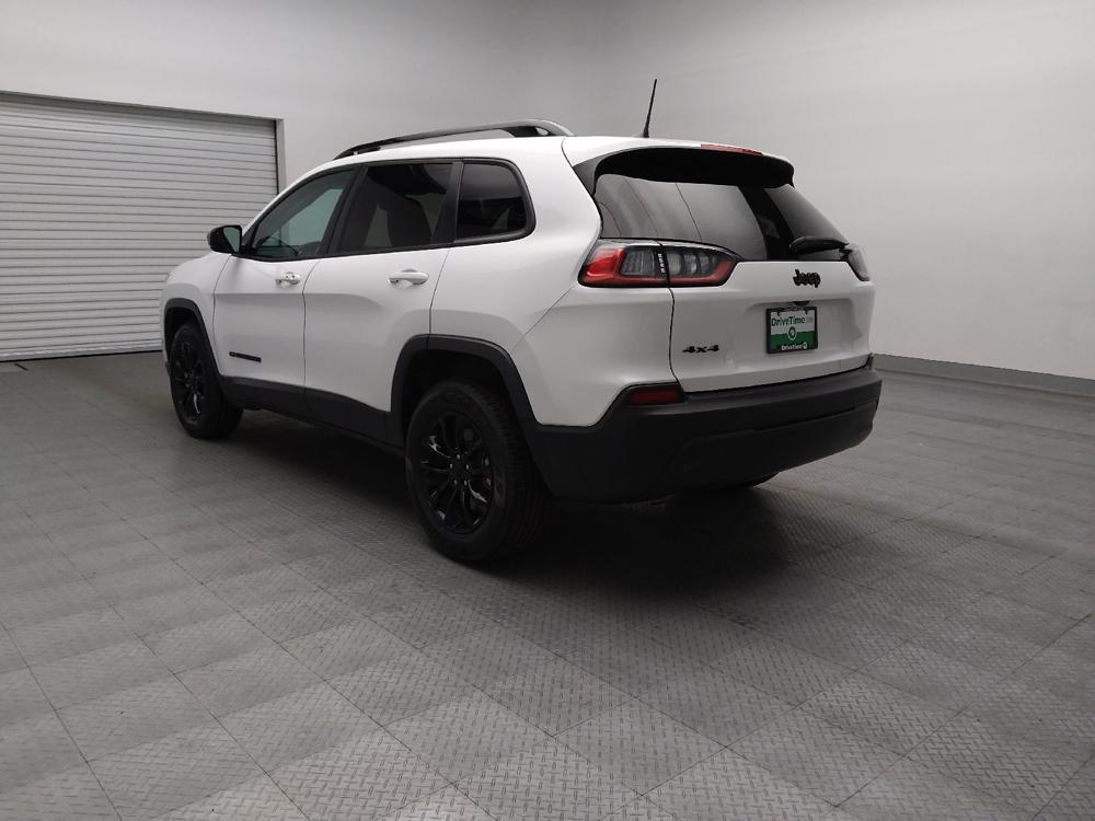 used 2023 Jeep Cherokee car, priced at $26,595