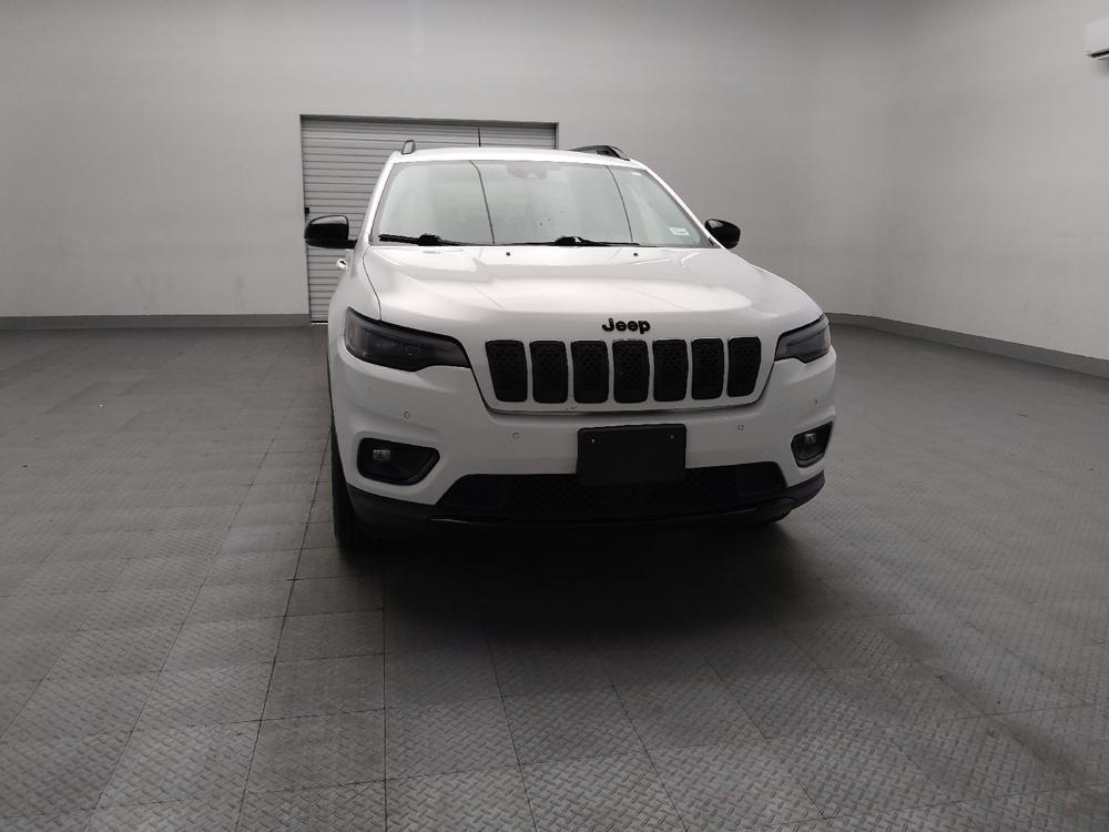 used 2023 Jeep Cherokee car, priced at $26,595