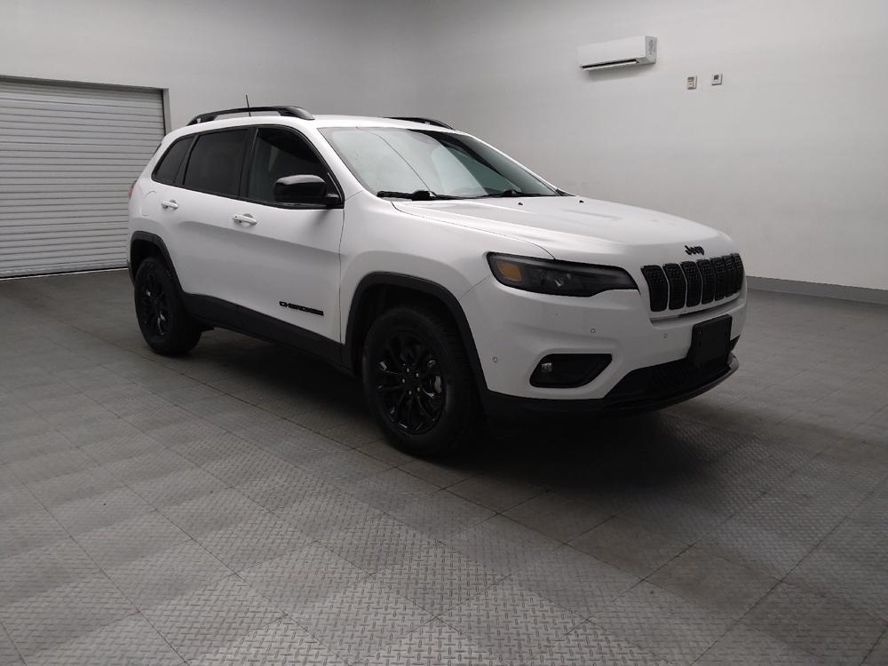 used 2023 Jeep Cherokee car, priced at $26,595