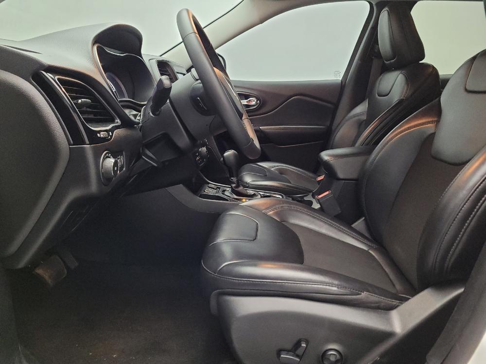 used 2020 Jeep Cherokee car, priced at $22,295