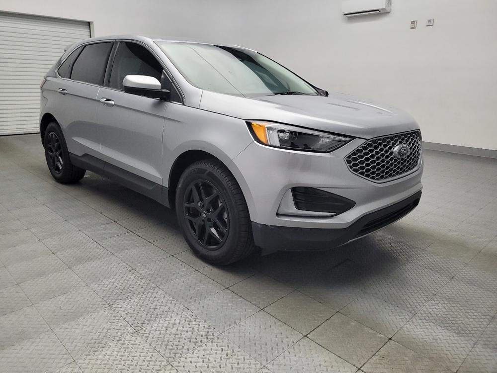 used 2024 Ford Edge car, priced at $26,695