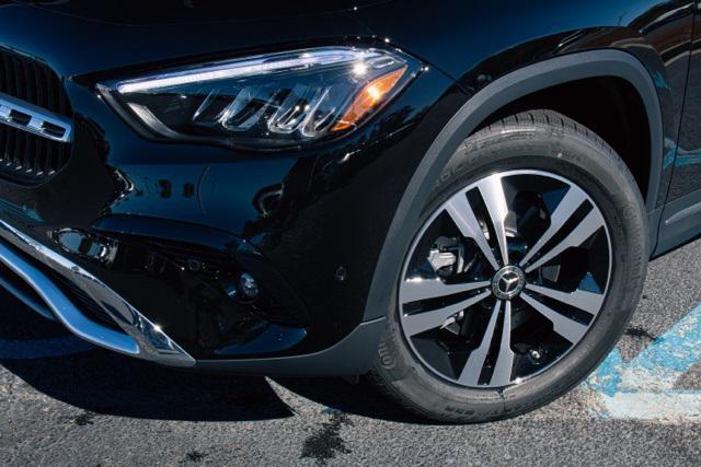 new 2026 Mercedes-Benz GLA 250 car, priced at $47,515