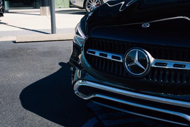 new 2026 Mercedes-Benz GLA 250 car, priced at $47,515