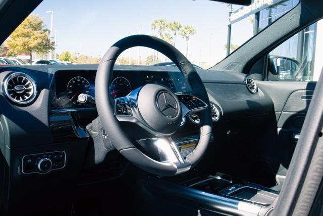 new 2026 Mercedes-Benz GLA 250 car, priced at $47,515