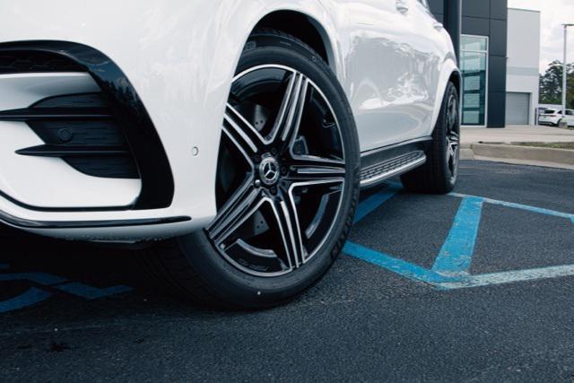 new 2026 Mercedes-Benz GLE 450 car, priced at $83,825