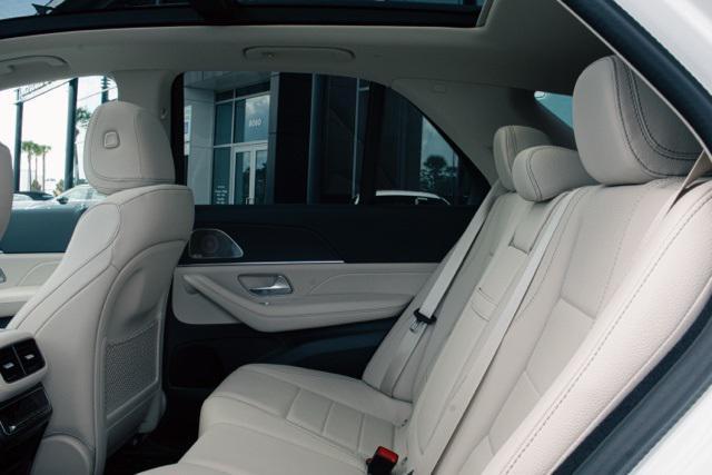 new 2026 Mercedes-Benz GLE 450 car, priced at $83,825