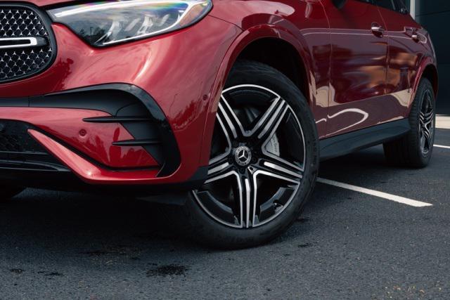 new 2026 Mercedes-Benz GLC 300 car, priced at $69,725