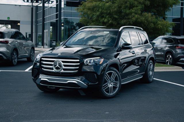 new 2025 Mercedes-Benz GLS 450 car, priced at $92,275