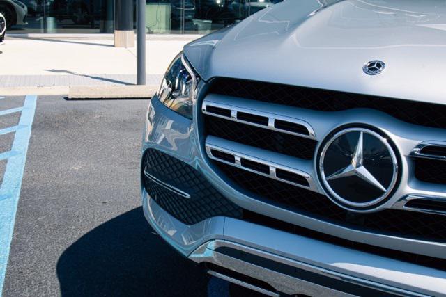 used 2022 Mercedes-Benz GLS 450 car, priced at $50,868