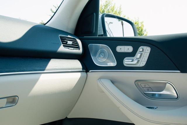 new 2026 Mercedes-Benz GLE 450 car, priced at $81,565