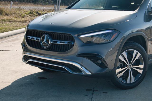 new 2026 Mercedes-Benz GLA 250 car, priced at $48,095