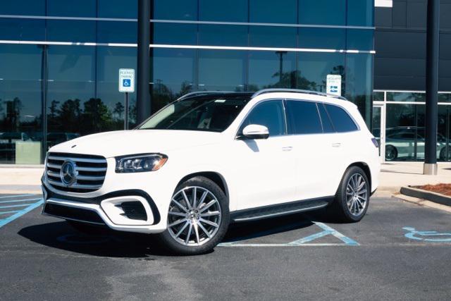 new 2025 Mercedes-Benz GLS 450 car, priced at $102,055