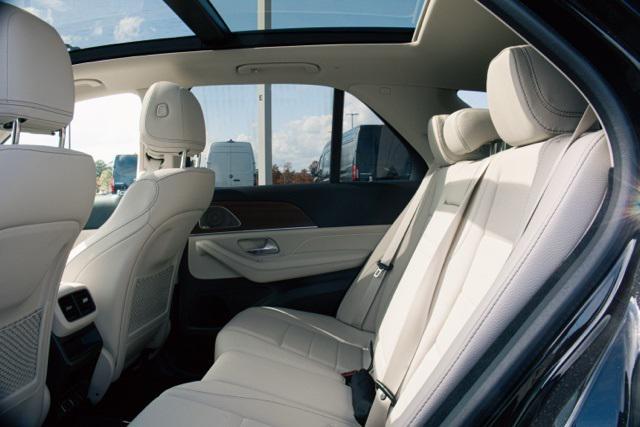 used 2025 Mercedes-Benz GLE 350 car, priced at $61,884