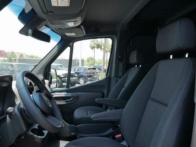 new 2025 Mercedes-Benz Sprinter 2500 car, priced at $59,450