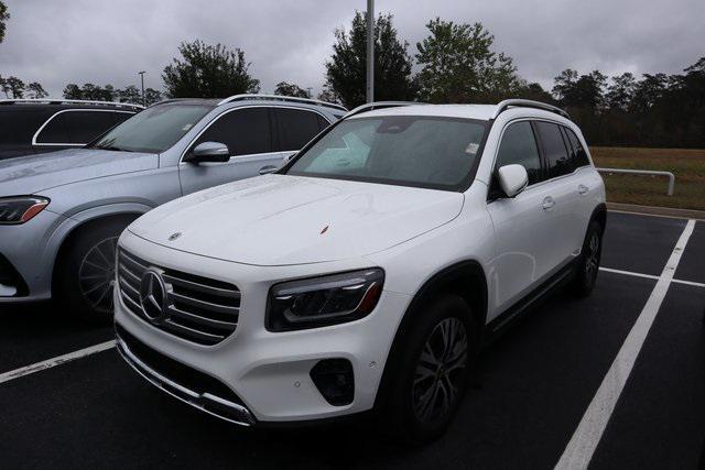 used 2025 Mercedes-Benz GLB 250 car, priced at $42,000