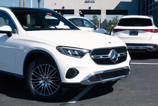 new 2026 Mercedes-Benz GLC 300 car, priced at $55,540